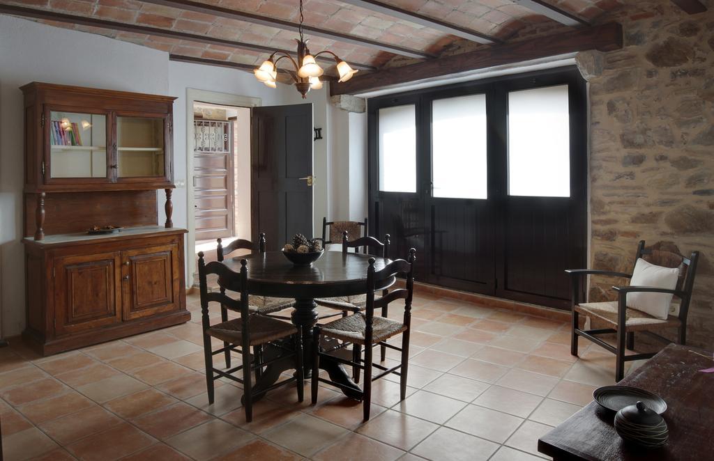 Farm stay Vilars 10